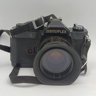 Revue flex SC2 Camera - working - with auto Revuenon 1:1.9 lens
