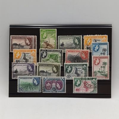 Nyasaland QEZ set to 10 Shilling - used (some mint) on card