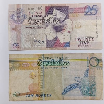 Seychelles Ten Rupees and 25 Rupees vintage banknotes