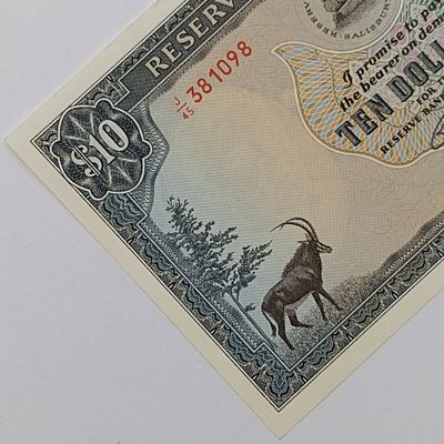 Rhodesia $10 banknote uncirculated with Rhodes watermark 1 March 1976