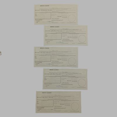 Defence Bonus Bonds - Lot of 5 with consecutive numbers - not redeemed
