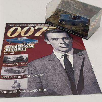 James Bond 007 Sunbeam Alpine model car with booklet - Dr No