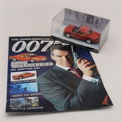 James Bond 007 Ford Thumderbird model car with booklet - Die Another Day