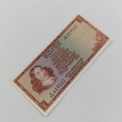 TW de Jongh 3rd issue R1 banknote uncirculated with crease