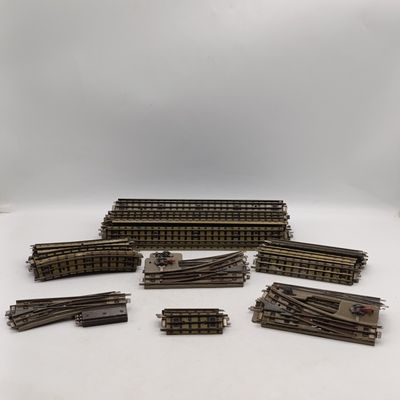 Lot of 75 Vintage Meccano Hornby Dublo 3-rail tracks