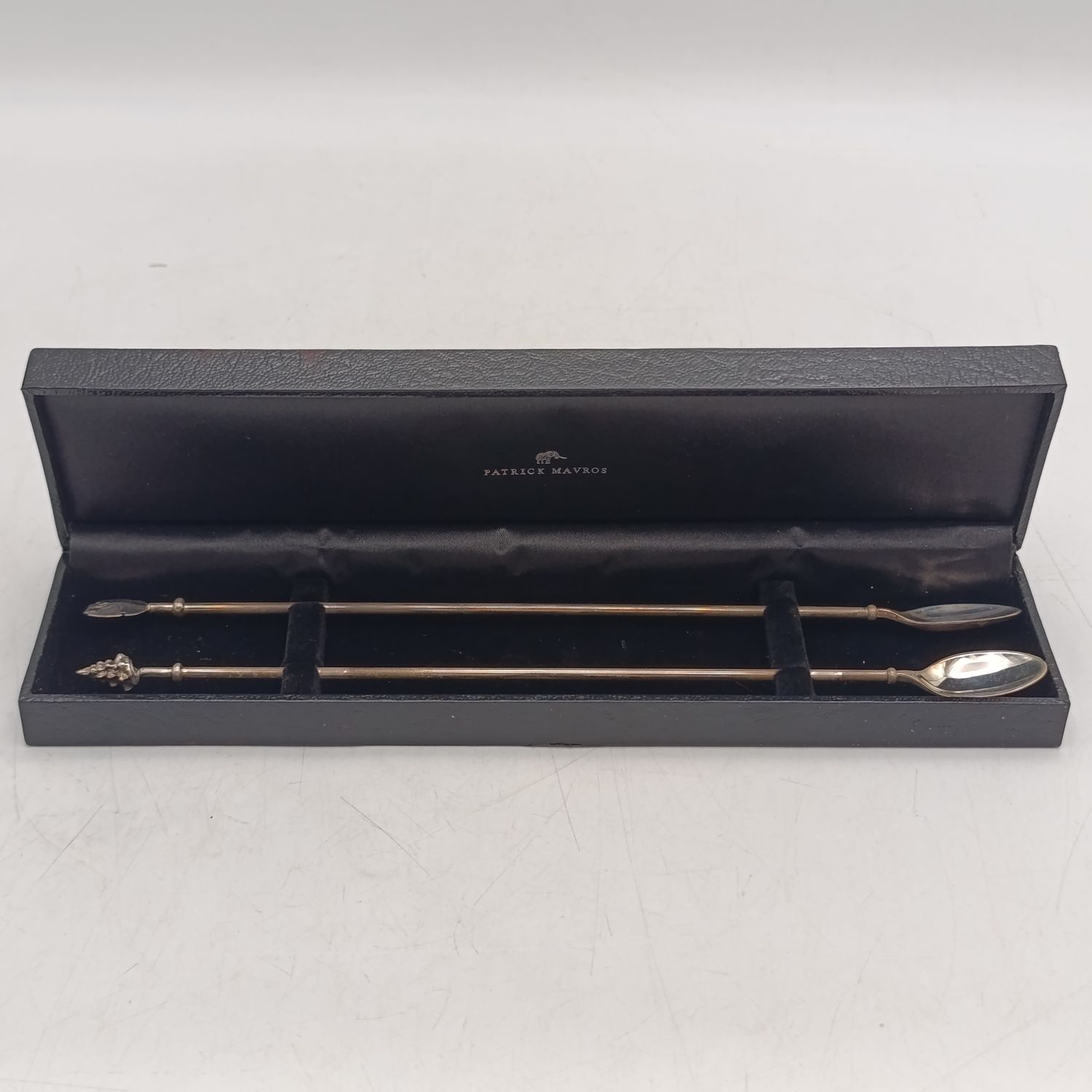 Pair of 925 silver Patrick Mavros Long cocktail spoons with shells in box