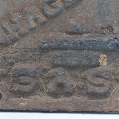 1935 SA Railways Uitenhage cast iron makes plate
