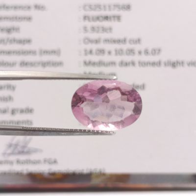 Oval mixed Fluorite of 5.923ct with GEMLAB Certificate