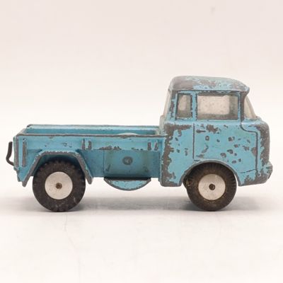 Corgi Toys #409 Jeep FC-150 die-cast truck