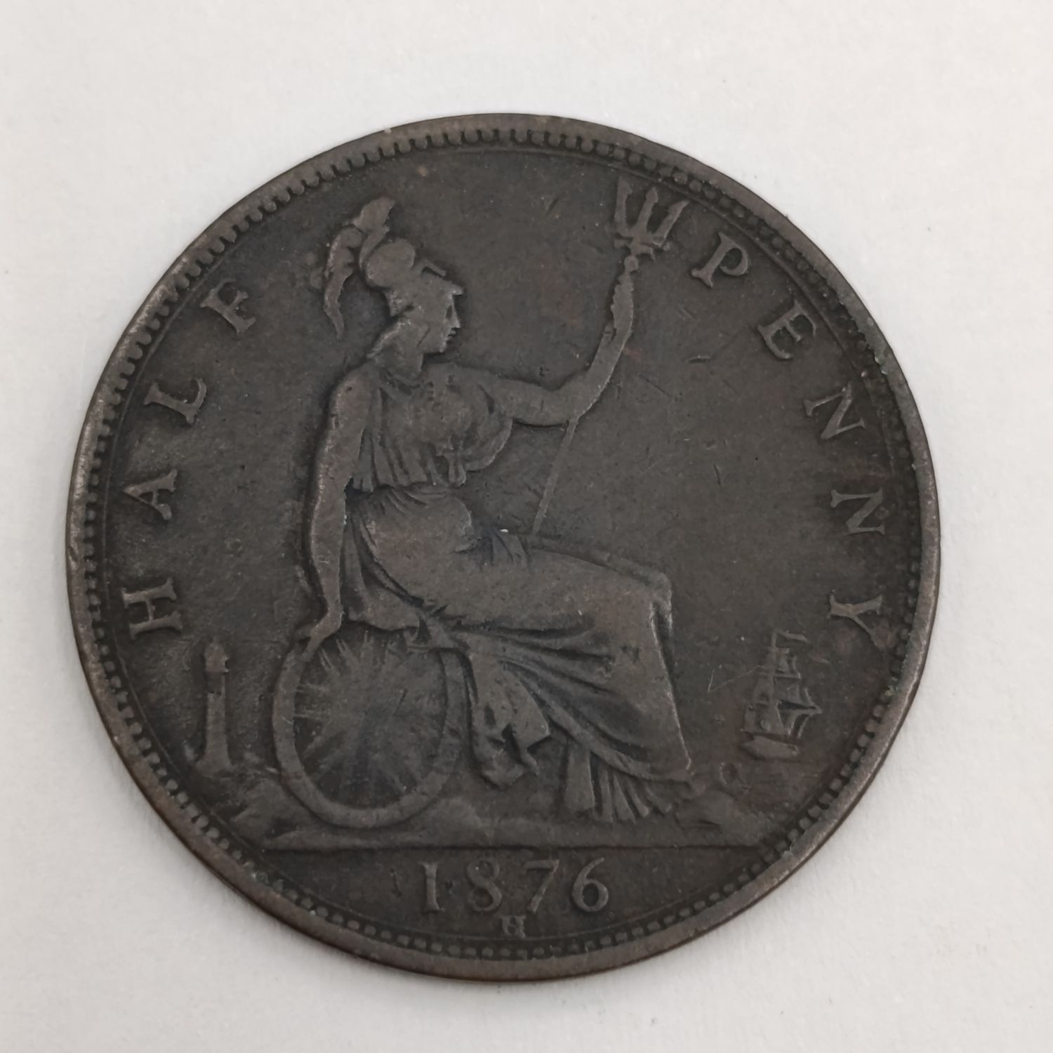 1876 H Great Britain half penny - Fine