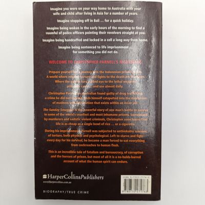 The Sunday Smuggler by Christopher - V.V. Parnell - The shocking true story of an innocent man jailed for the 11 years in Indonesia's most Notorious prisons