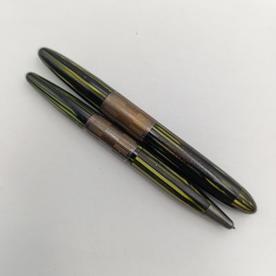 Vintage Shaeffer Lifetime tuckaway 14kt nib fountain pen and pencil set