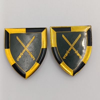 Pair of SA Infantry shoulder flashes