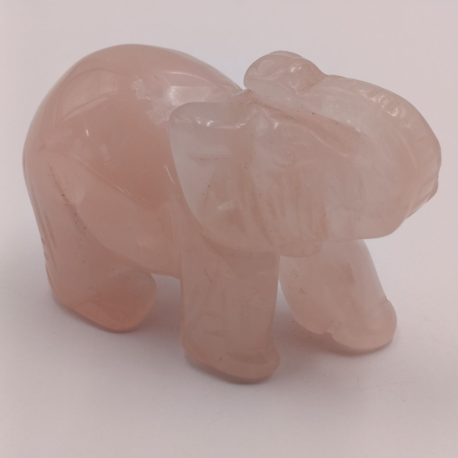 Rose quartz elephant weight 169,8g