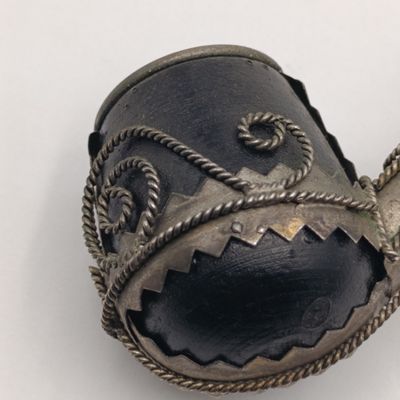 Vintage Filigree Oriental-styled smoking pipe