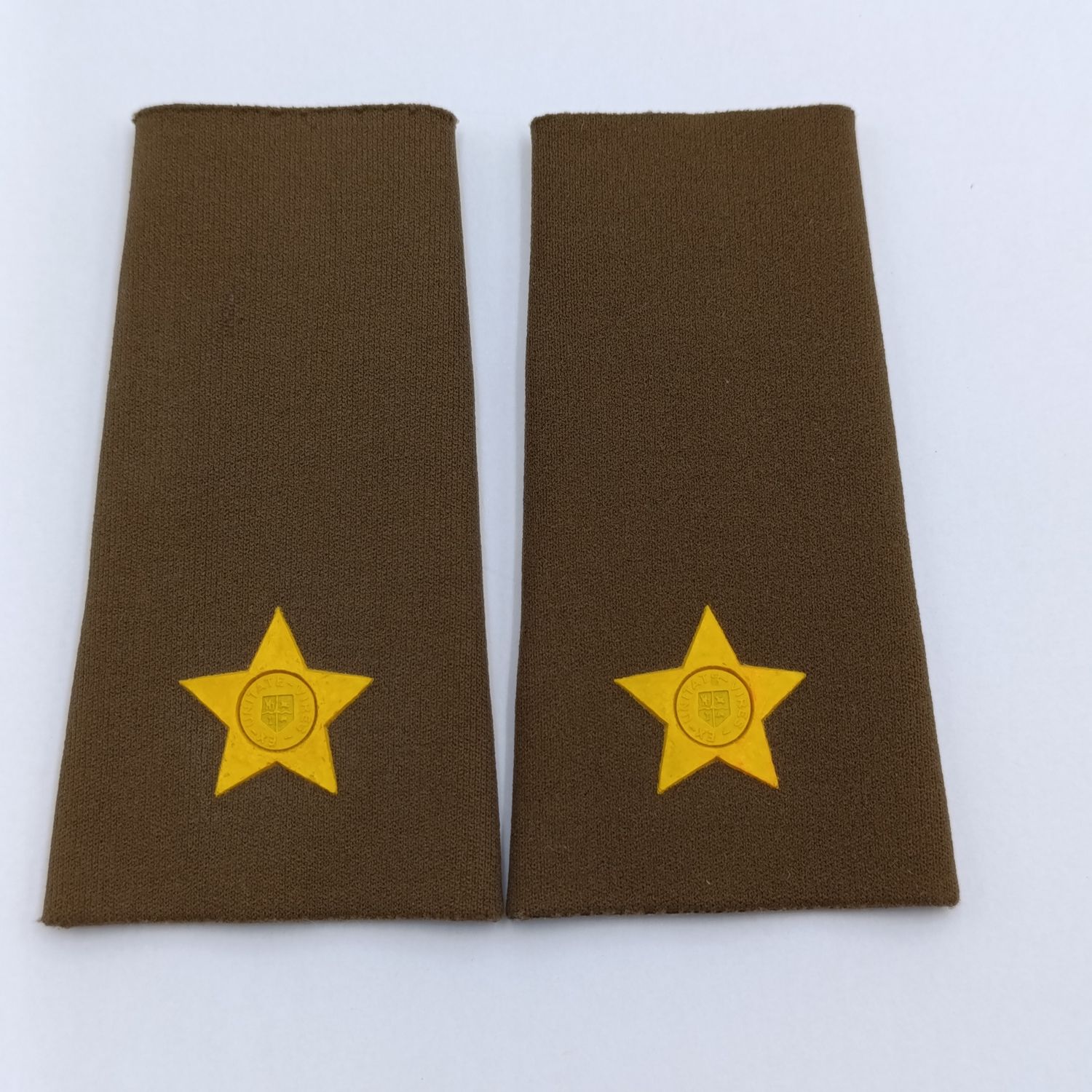 Pair of SADF second Lieutenant rank epaulettes