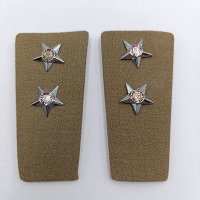 Pair of SADF Leiutenant step-outs ranks epaulettes