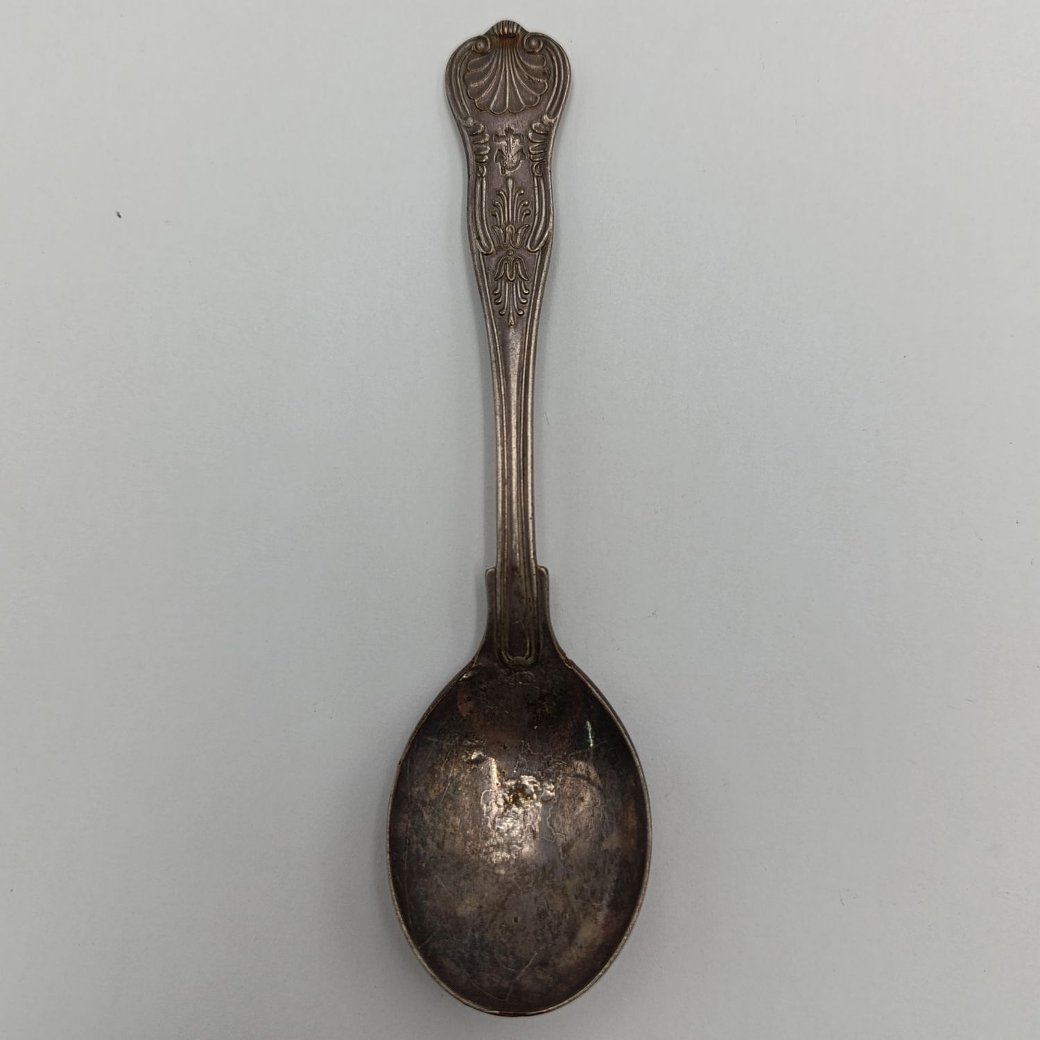 United States Navy (USN) spoon with ANCHOR LOGO - vintage