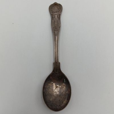 United States Navy (USN) spoon with ANCHOR LOGO - vintage