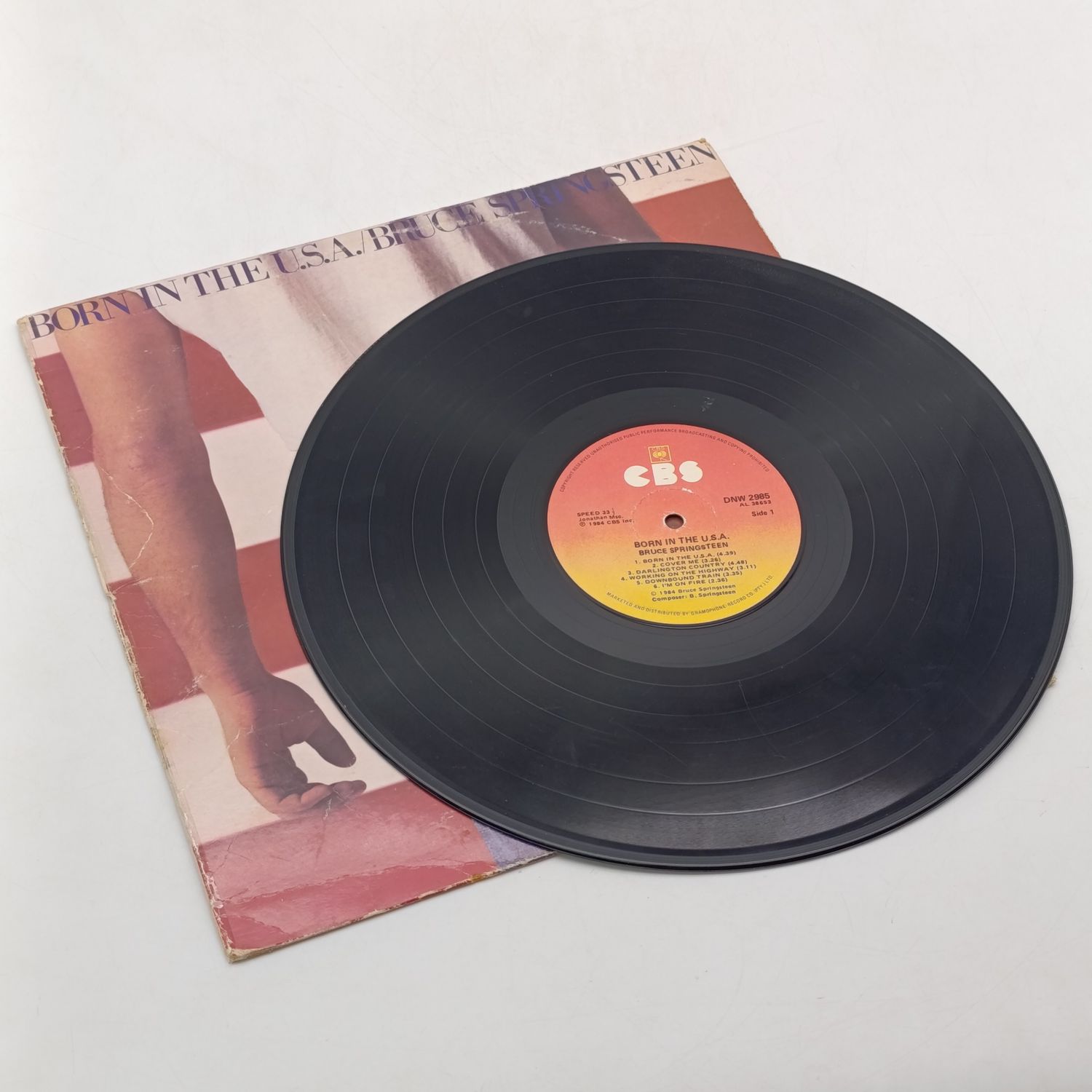 Bruce Springsteen - Born in the USA LP vinyl record - 1984 CBS inc. - DNW 2985