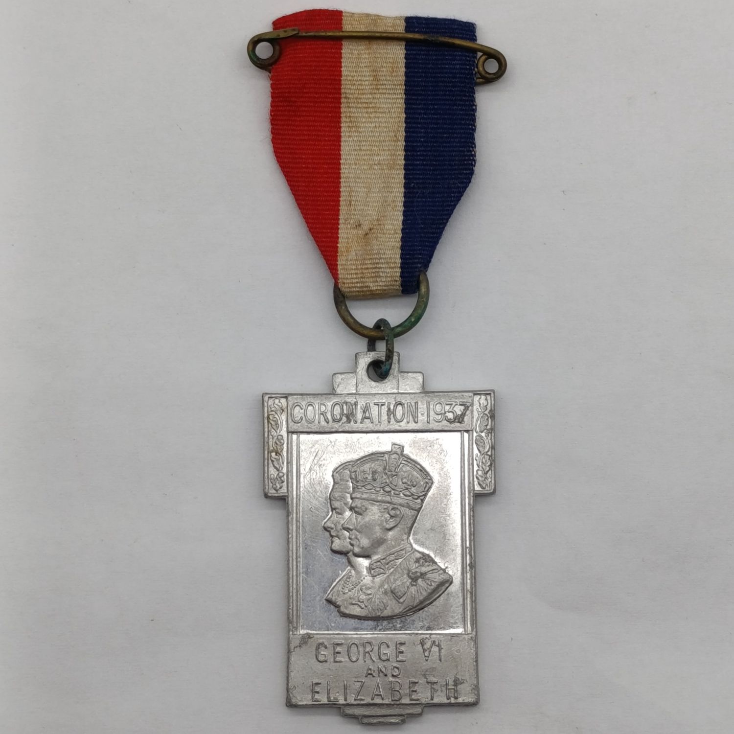 1937 George VI and Elizabeth coronation medal – unusual type