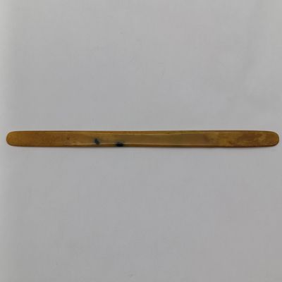 Antique bone page turner / book mark – Lovely patina