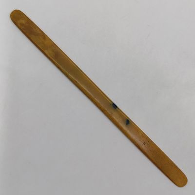 Antique bone page turner / book mark – Lovely patina