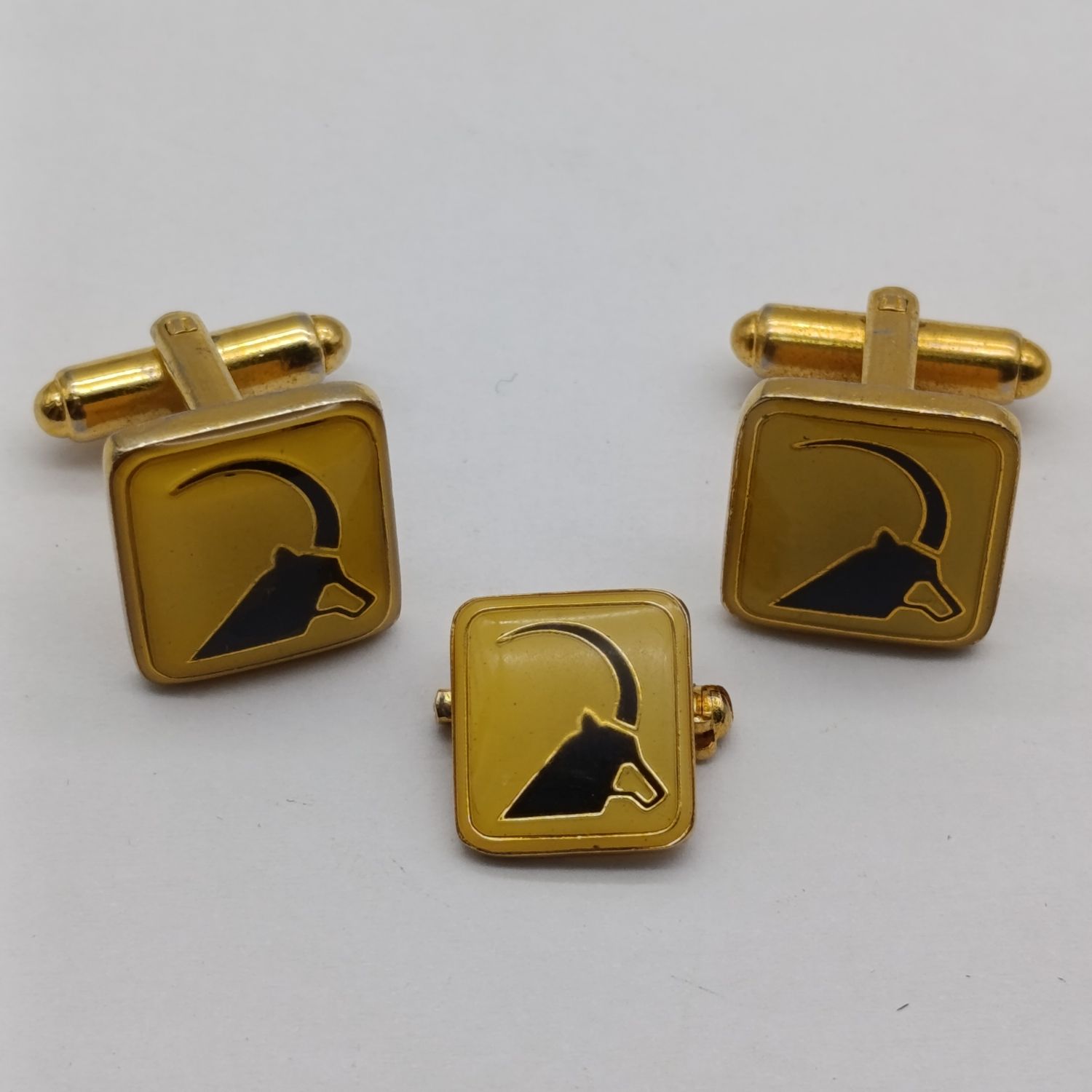 Pair of vintage Sable Antelope cufflinks plus brooch
