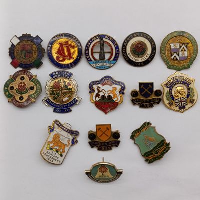 Lot of 14 bowling badges - 1936 and later