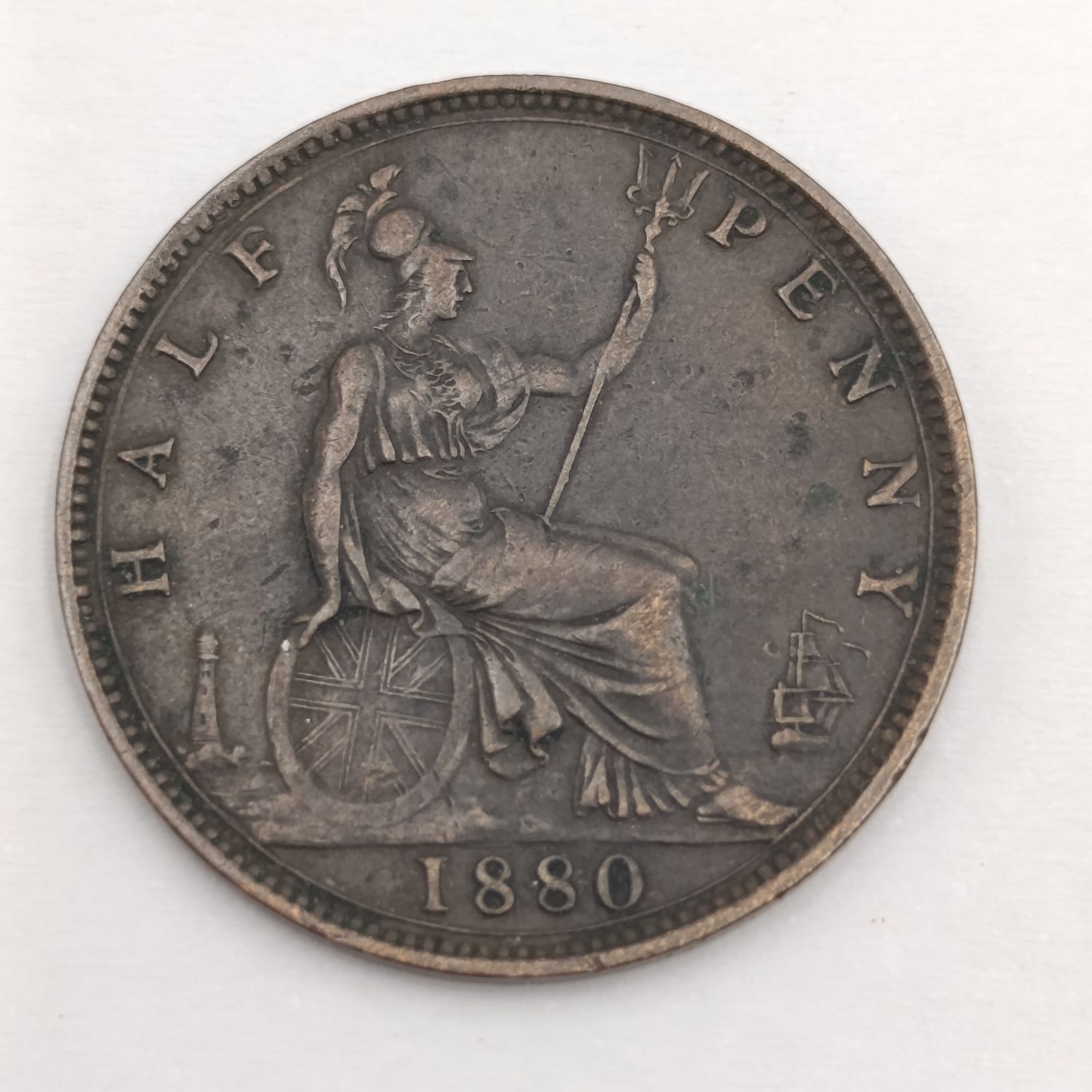 Victoria 1880 half penny XF