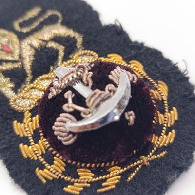 SA Navy chief petty officer cap badge