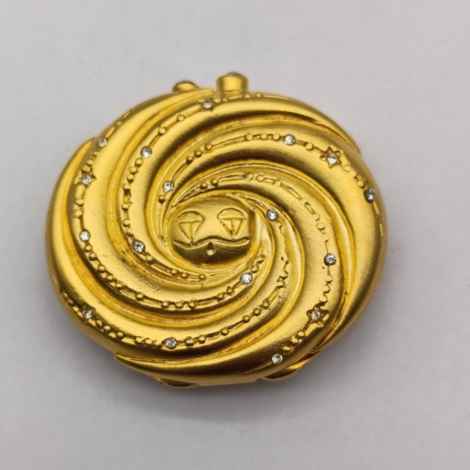 Estee Lauder solid perfume compact - Libra Zodiac