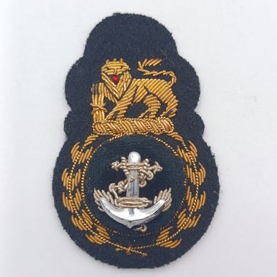 SA Navy chief petty officer cap badge