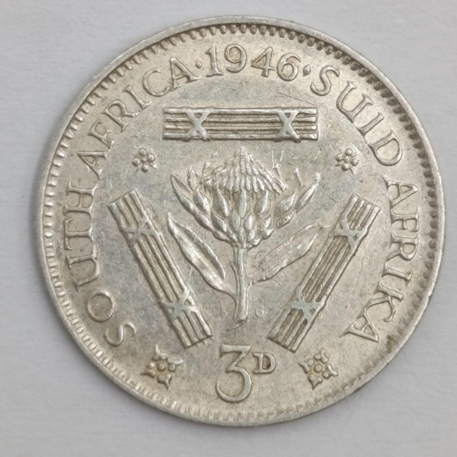 South Africa 1946 silver 3d tickey  - AU