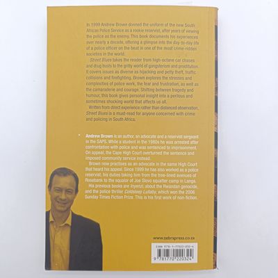 Street Blues by Andrew Brown - The experiences of a reluctant policeman