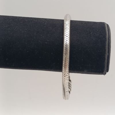 Sterling silver bracelet - weighs 34.1 grams