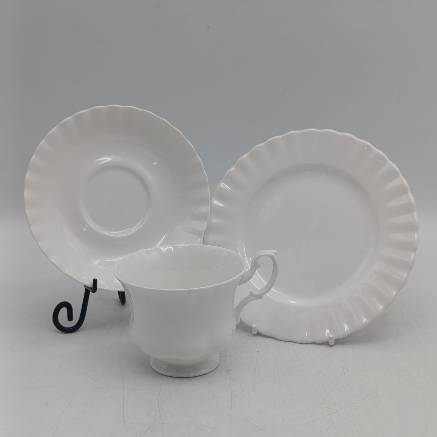 Vintage Royal Albert reverie porcelain trio - Cup, Saucer and sideplate