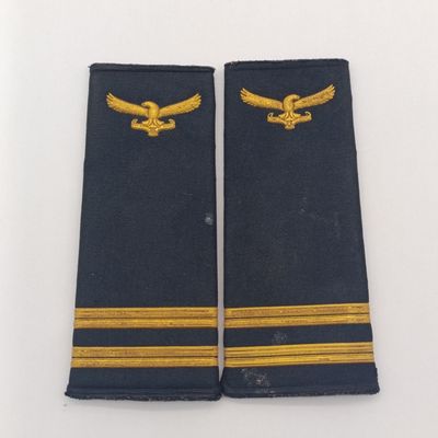 Pair of SA Air Force Lieutenant rank epaulettes