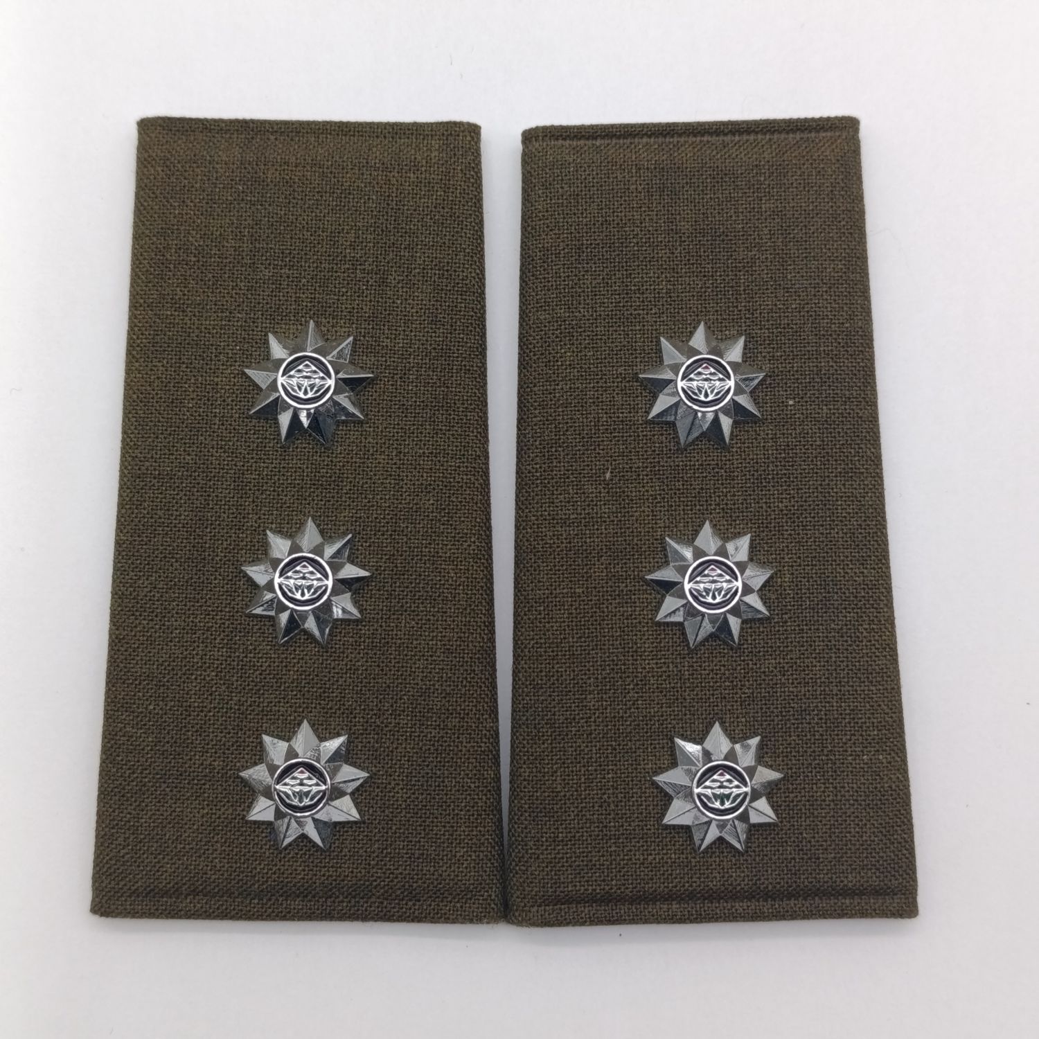 Pair of SA Army captain rank epaulettes