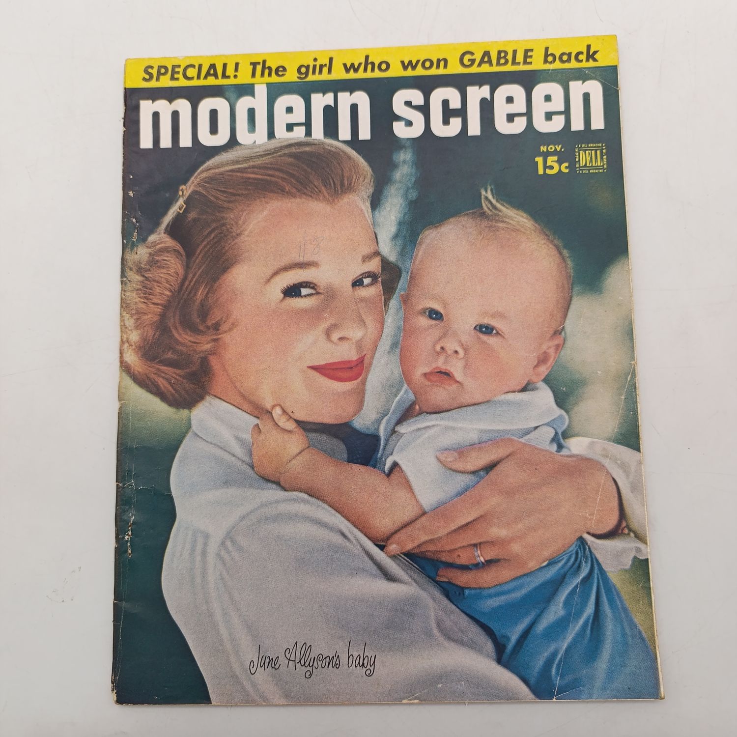 Vintage Modern Screen magazine - June Allyson's baby - November 1951