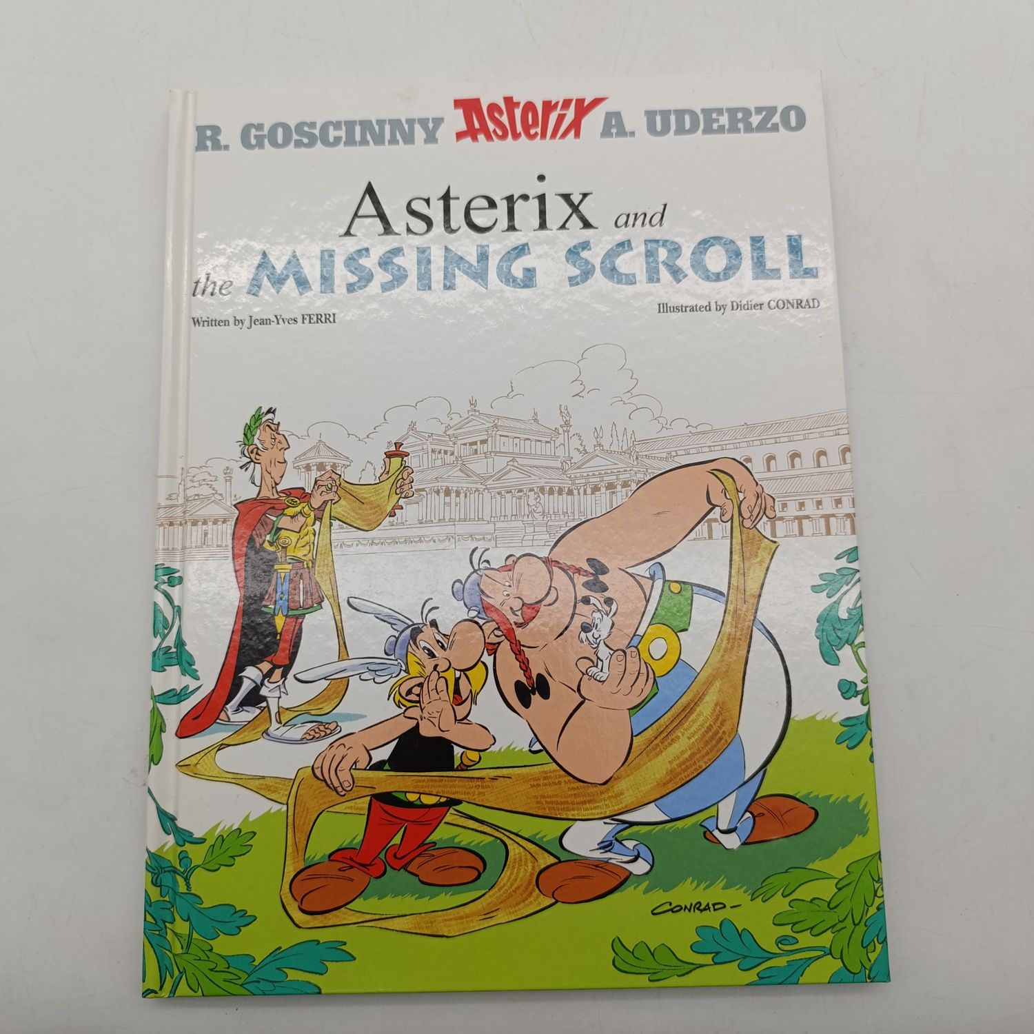 Asterix and the missing scroll - Ferri and Conrad