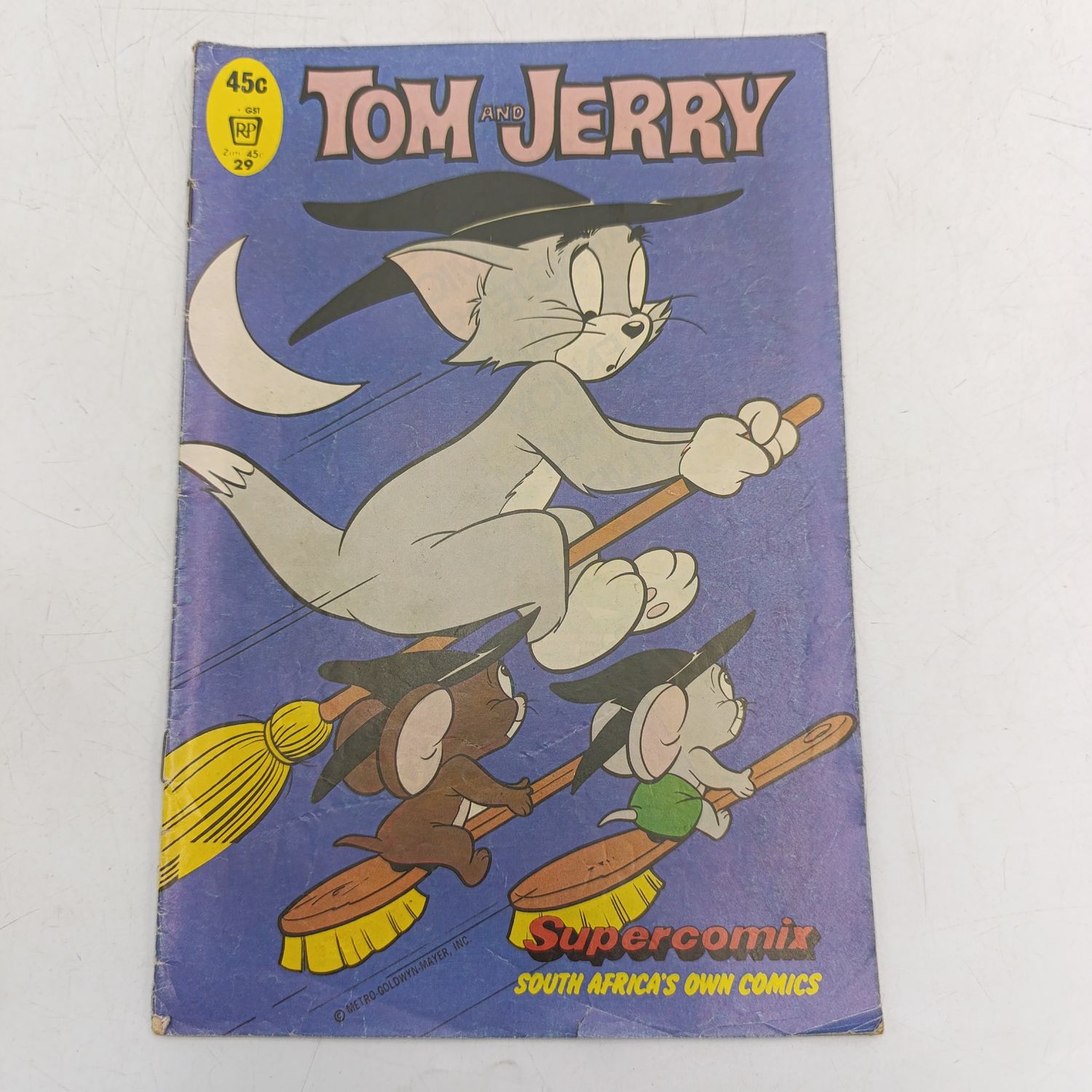 Tom and Jerry Super comics no 29