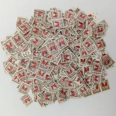 Hundreds of South Africa 1c Aloe stamps to search for variations