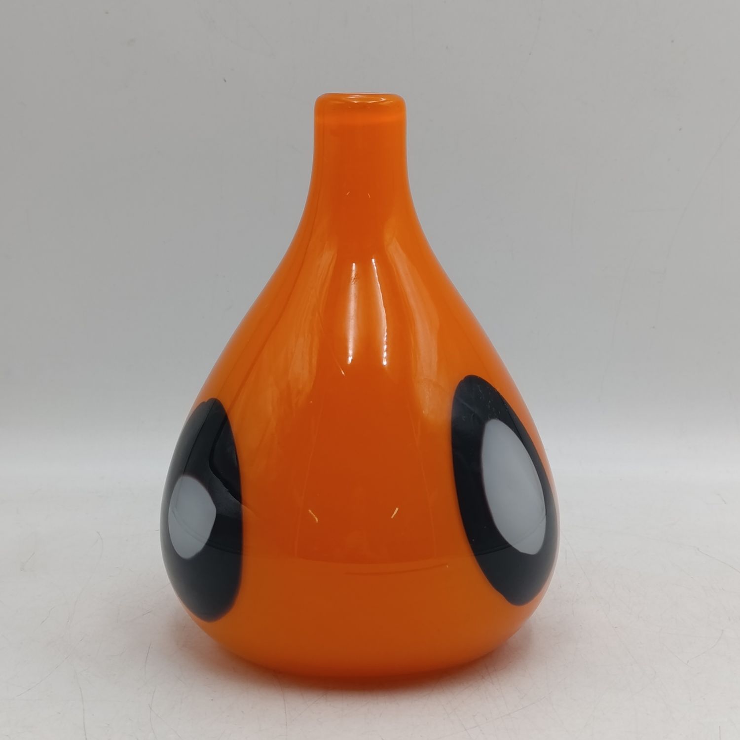 Vintage Murano glass midnight vase