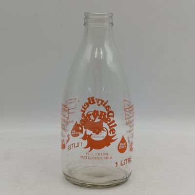 Vintage Dairy Belle 1 liter glass milk bottle