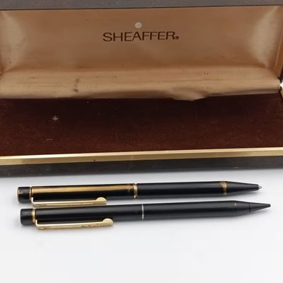 Vintage Shaeffer ballpoint pen and mechanical pencil set