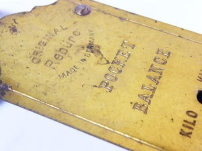 Vintage original Rebure pocket balance scale - 50 kilogram capacity