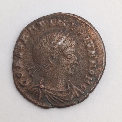 Roman coin constantine I - Legion soldiers - 330-340 AD