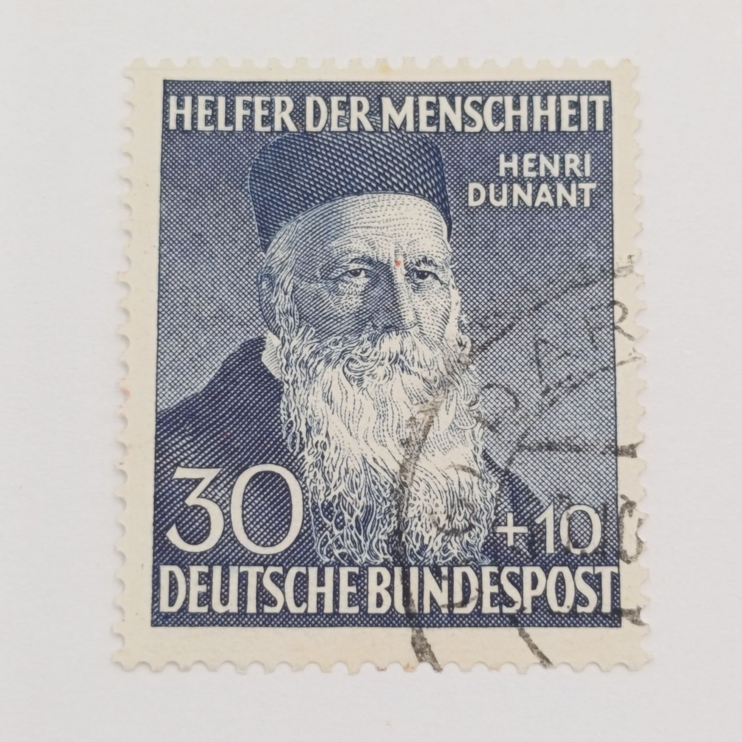 Germany B330 used - 30 + 10 Henri Dunant