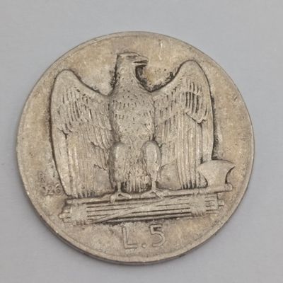 Italy 1926 silver 5 Lira XF